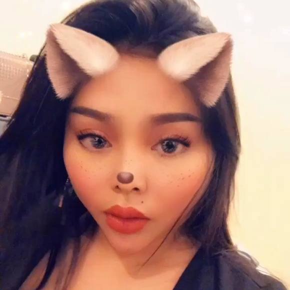 Meet your Posher, Van - Picture 1 of 1